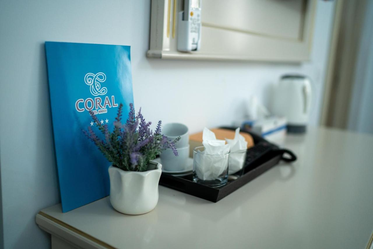 Hotel Coral Valea Lupului  Экстерьер фото