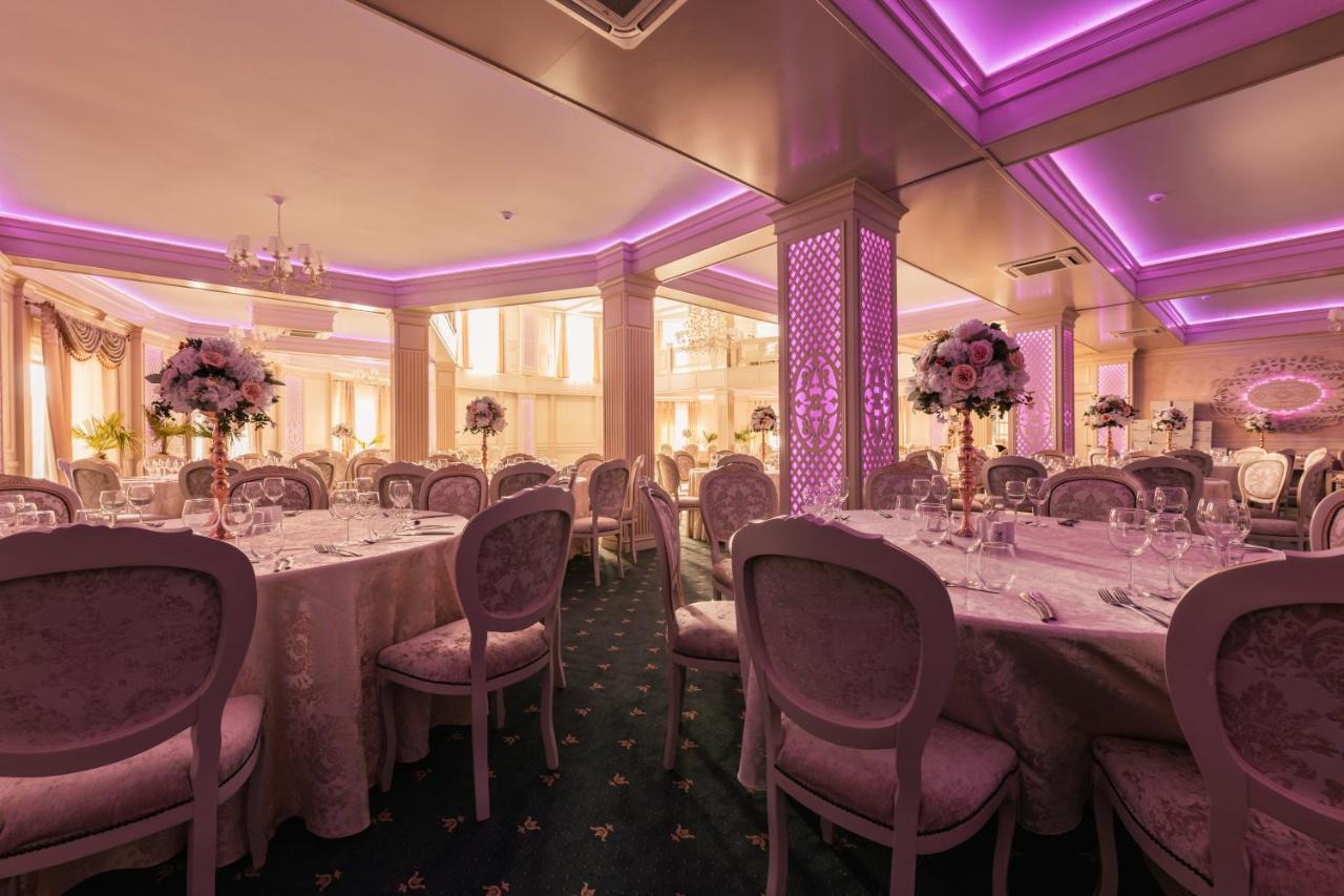 Hotel Coral Valea Lupului  Экстерьер фото