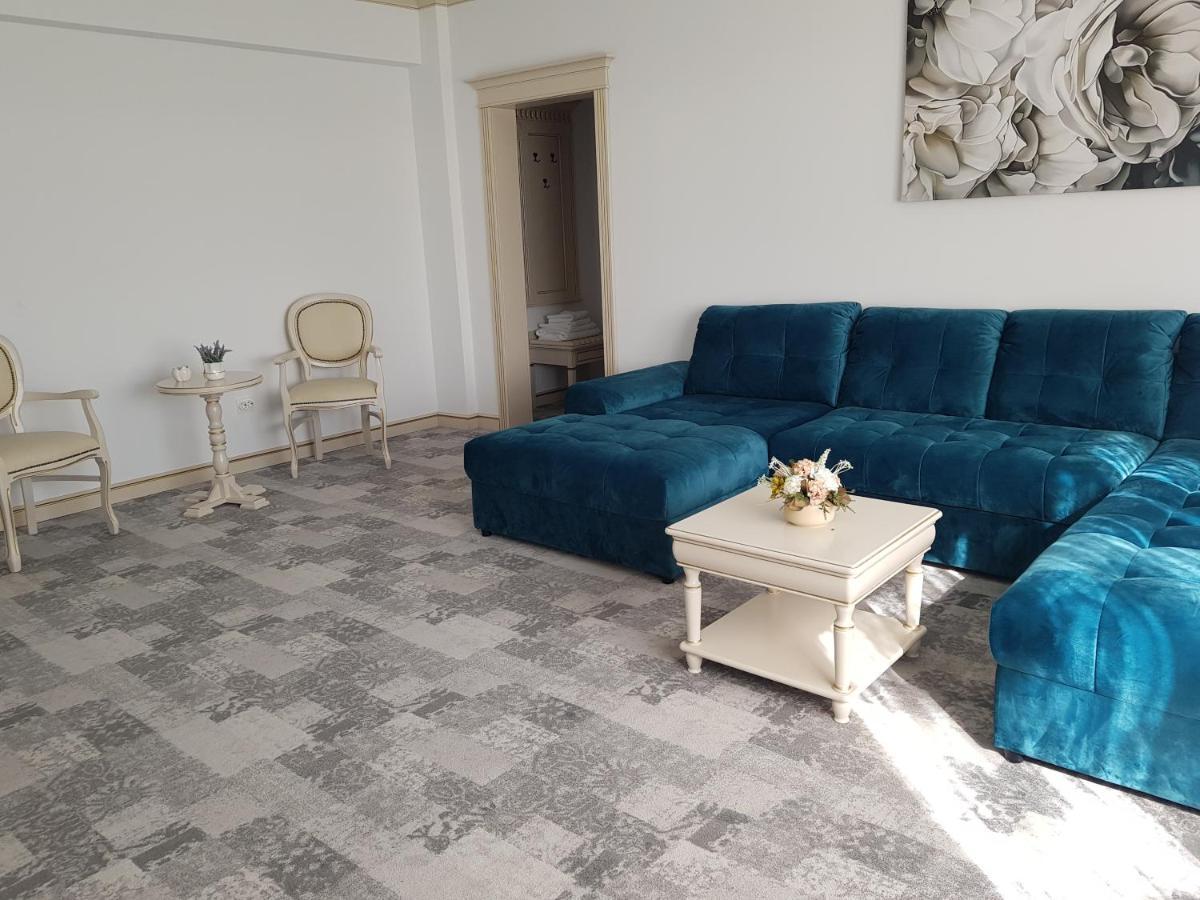 Hotel Coral Valea Lupului  Экстерьер фото